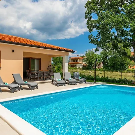 Vakantiehuis Dora N Nedeščina
