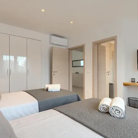 Casa vacanze Dora N *